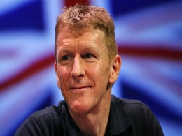 UK Astronaut Dreams of Heavenly Christmas Pudding UK Astronaut Dreams of Heavenly Christmas Pudding