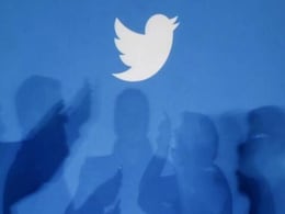 Twitter Comes to Rescue of Woman Train Passenger Twitter Comes to Rescue of Woman Train Passenger