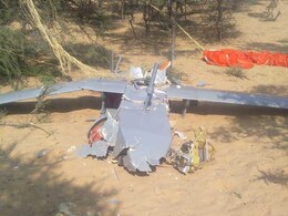 पोखरण में सेना का मानव रहित विमान दुर्घटनाग्रस्त पोखरण में सेना का मानव रहित विमान दुर्घटनाग्रस्त