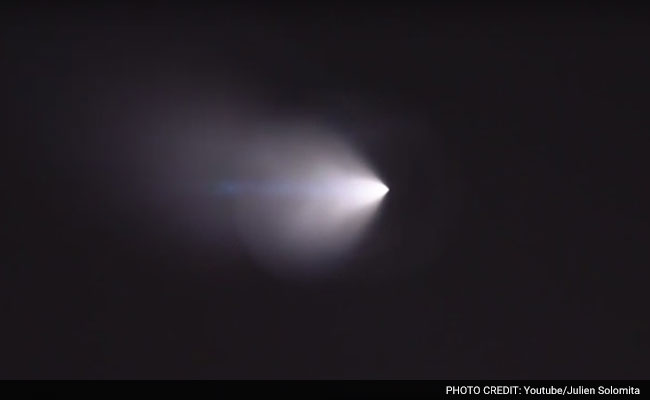 UFO Off California? Streaking Light Was Missile Test, Pentagon Says