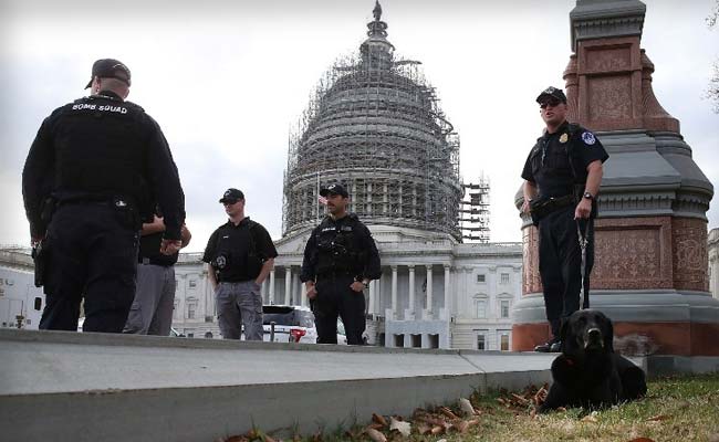 Police Investigating 'Active Bomb Threat' Near US Capitol