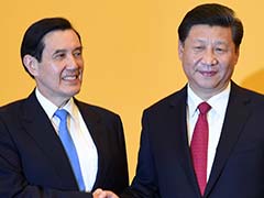 China, Taiwan Leaders Open Summit With Historic Handshake
