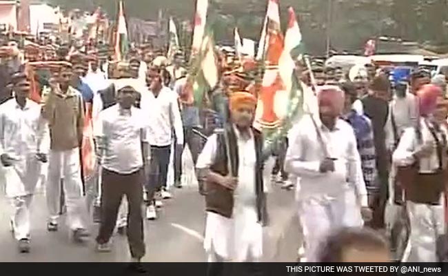 Youth Congress Workers, Protesting 'Intolerance', Detained in Delhi