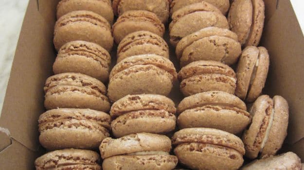 Ooh La La! Easy-To-Bake Macarons For The Holidays