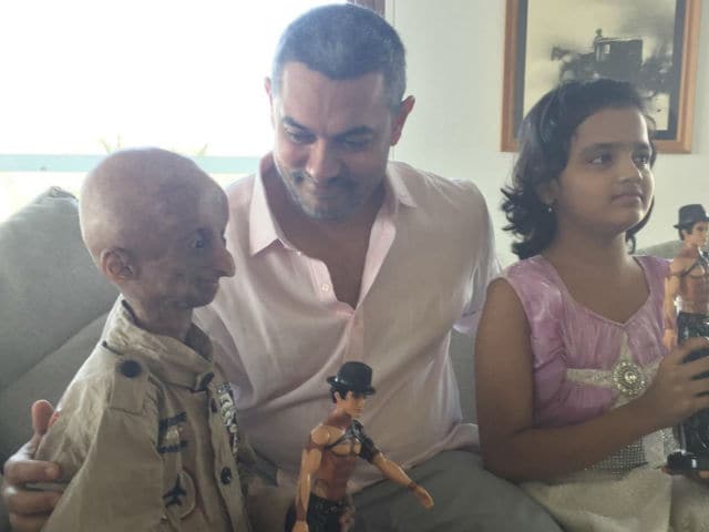 Aamir Khan Makes Fan With Progeria's 'Dream Come True'