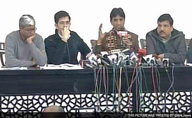 AAP Targets Arun Jaitley, Says CBI Raid A Cover-Up Attempt