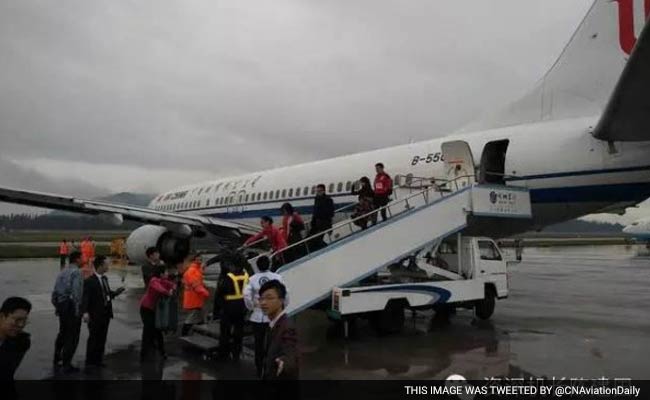 Firefighters Spray Wrong Plane With Foam