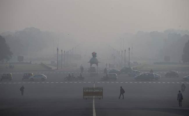 Delhi Pollution: Doctors Advise To Stay Indoors And Wear Masks