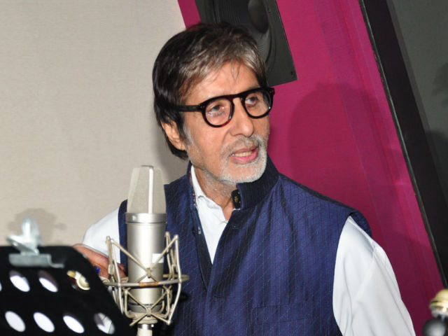 When Amitabh Bachchan Sang With, Raj, Shashi Kapoor