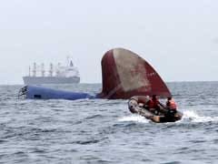 Singapore Strait Collision Sinks Freighter; 6 Crew Still Missing