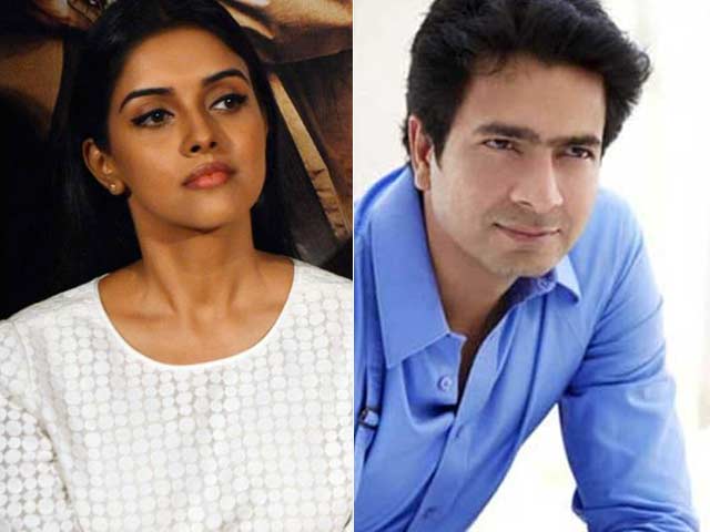 Revealed: Asin and Rahul Sharma's Wedding Date