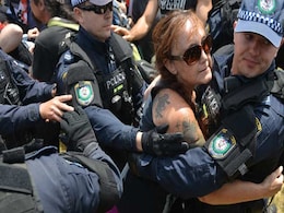 Rival Protesters Clash As Australia Marks Race Riots Rival Protesters Clash As Australia Marks Race Riots