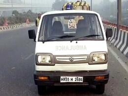 दिल्ली : बदरपुर इलाके में सड़क हादसा, छह लोगों की मौत दिल्ली : बदरपुर इलाके में सड़क हादसा, छह लोगों की मौत