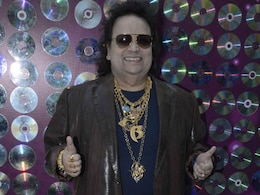 Bappi Lahiri ने 33 फिल्मों के लिए 180 गाने रिकॉर्ड कर रचा था वर्ल्ड रिकॉर्ड, कहते थे 'गोल्ड इज माय गॉड' Bappi Lahiri ने 33 फिल्मों के लिए 180 गाने रिकॉर्ड कर रचा था वर्ल्ड रिकॉर्ड, कहते थे 'गोल्ड इज माय गॉड'
