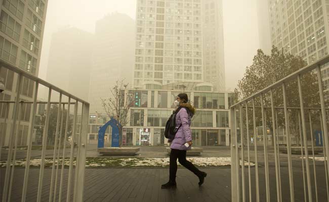 Beijing Air Pollution Reaches Hazardous Levels