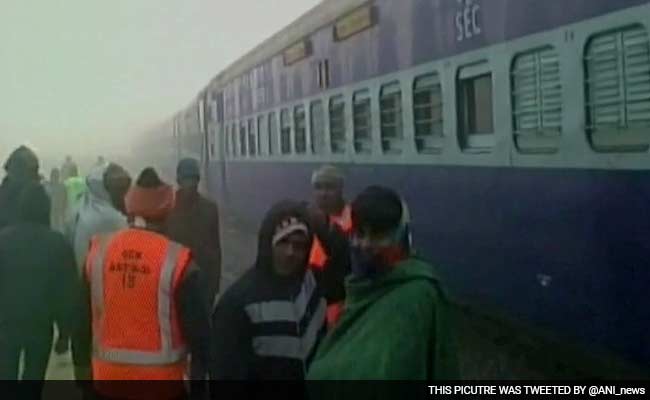 Amrapali Express Derails Near Bihar's Khagaria, No Casualties Reported