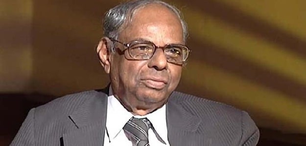 Centre Can't Shirk Responsibility Of Universal Covid Vaccination: Former RBI Governor