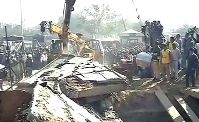 Building Collapses In Chandigarh, 6 Killed, Several Trapped