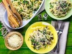 What Do Chefs Eat When They're Off-Duty? What Do Chefs Eat When They're Off-Duty?