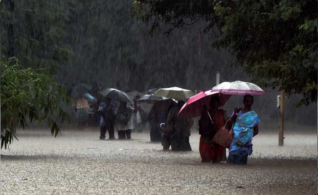 Tamil Nadu, Puducherry Likely To Receive Heavy Rains In Next 24 Hours
