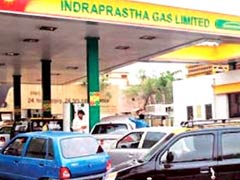 Centre Launches Pilot To Run 2 Wheelers On CNG In Delhi