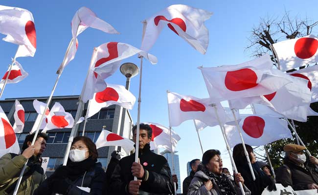 Japan Nationalists Protest Landmark Sex Slave Deal With South Korea