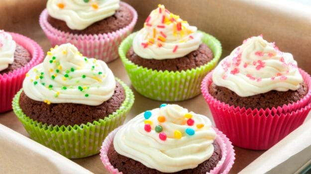 National Cupcake Day 2020: आज है नेशनल कपकेक डे, टेस्टी वनीला बीन कपकेक रेसिपी के साथ करें सेलिब्रेट!