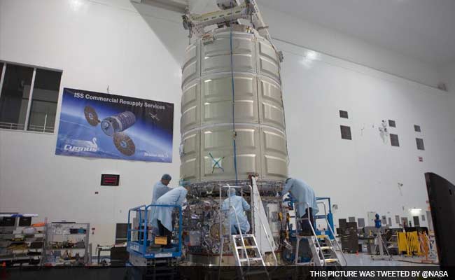 Bad Weather Postpones Orbital Cargo Launch