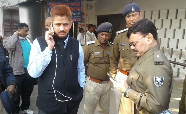 बिहार : दो इंजीनियरों की हत्या पर कंपनी ने सरकार से मांगा एक करोड़ रु.का मुआवजा बिहार : दो इंजीनियरों की हत्या पर कंपनी ने सरकार से मांगा एक करोड़ रु.का मुआवजा