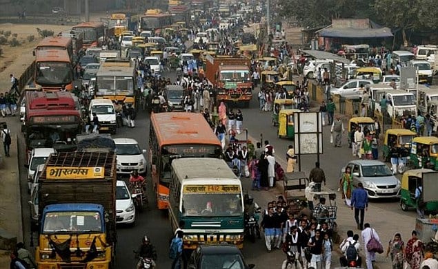 10km चलने में 30 मिनट! बेंगलुरू बना दुनिया का दूसरा सबसे धीमा शहर! पहले नम्बर पर इस शहर का नाम