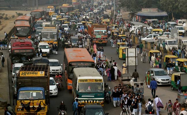 Akhilesh Yadav Watching Delhi's 'Odd-Even' Experiment Closely