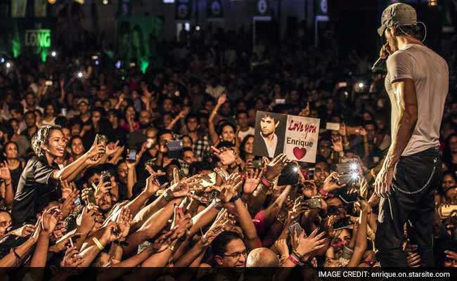 Organisers Of 'Sexy' Enrique Iglesias Show Should Be Whipped, Says Sri Lanka President