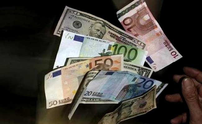 Austrian Police Find More Than 100,000 Euros in Danube River