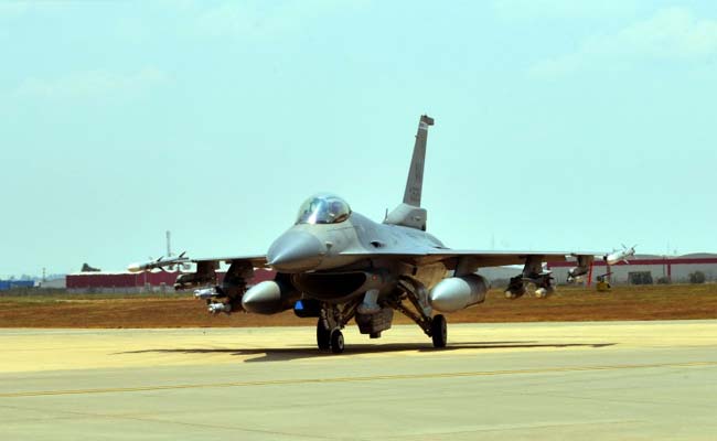 US Congress Stalls F-16 Sale To Pakistan: Report