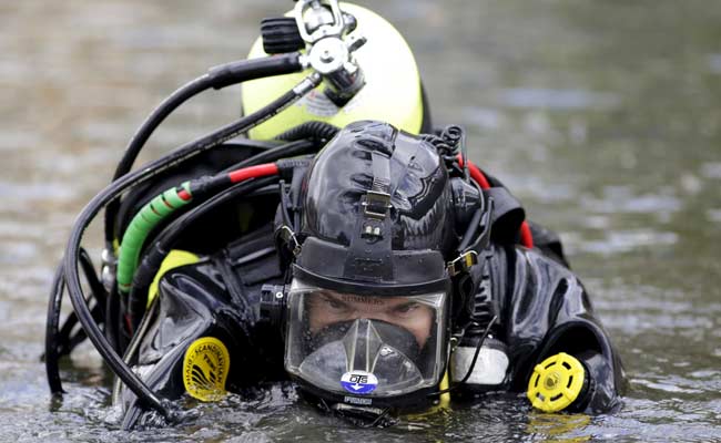 FBI Ends Search Of Lake For Clues In San Bernardino Attack