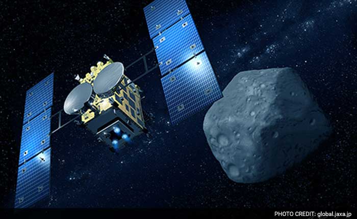 Japan Asteroid Probe Conducts 'Earth Swing-By' in Space Quest