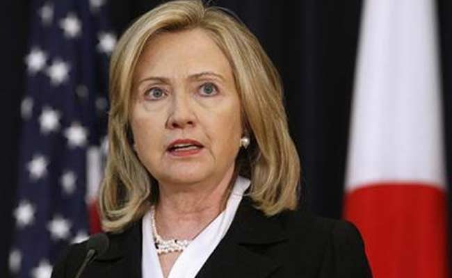 US Presidential Hopeful Hillary Clinton Calls For Easier Naturalization