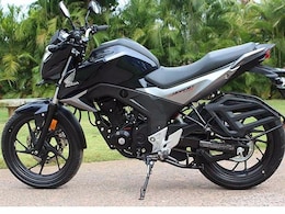 बाइक रिव्यू: जानिए, कैसी है Honda की नई बाइक CB Hornet 160R बाइक रिव्यू: जानिए, कैसी है Honda की नई बाइक CB Hornet 160R