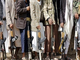 Militants Fight Government In Yemen's Aden, Curfew Called Militants Fight Government In Yemen's Aden, Curfew Called
