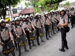 Indonesian Men Face 80 Strokes Of The Cane For Act Of Homosexuality Indonesian Men Face 80 Strokes Of The Cane For Act Of Homosexuality