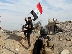 Iraqi Forces Raise Flag Above Government Complex In Ramadi