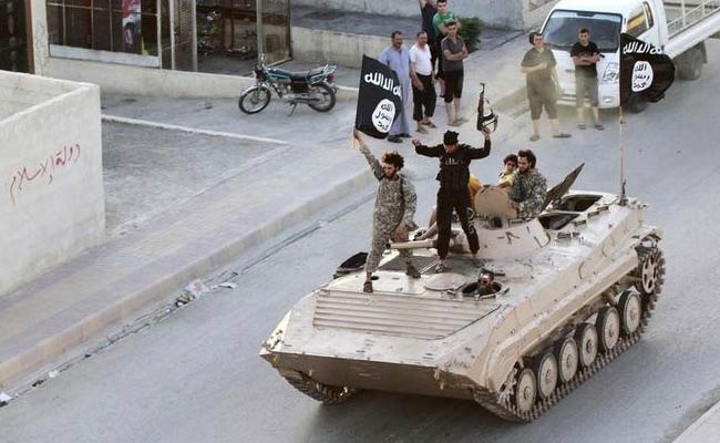 ISIS Suffers Double Blow As Ramadi Falls, Leaders Killed