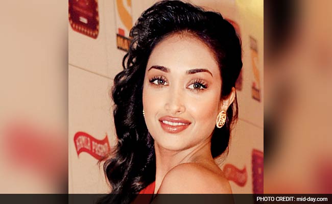 Jiah Khan's Mother Seeks Special Probe In Suicide Case, Court Rejects Plea