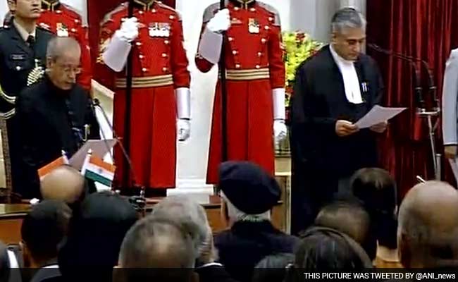Justice TS Thakur Sworn in As 43rd Chief Justice of India