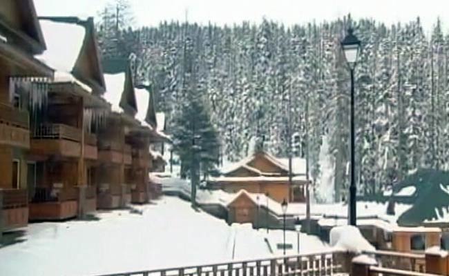 Kashmir, Freezing, Faces 10 Hour Daily Power Cuts