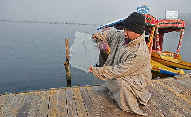 'Chillai Kalan' Begins With Season's Coldest Night in Kashmir