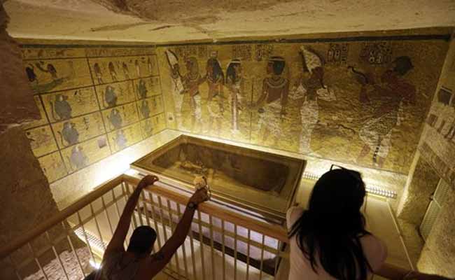 King Tut's Wet Nurse May Have Been His Sister: Expert