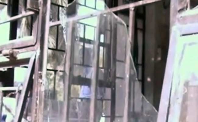 Offices of Lokmat Newspaper Attacked Over Piggy Bank Cartoon