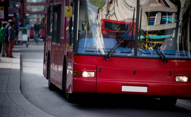 Teen Girl Thrown Off UK Bus For Too Much Makeup
