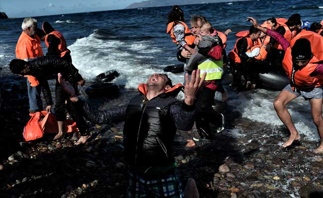Over 1 Million Reach Europe By Sea In 2015: UN